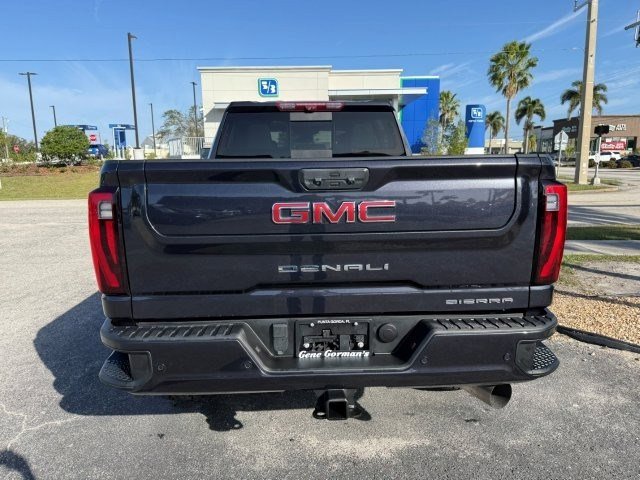 Used 2024 GMC Sierra 2500 Denali w/ Denali Reserve Package image 4