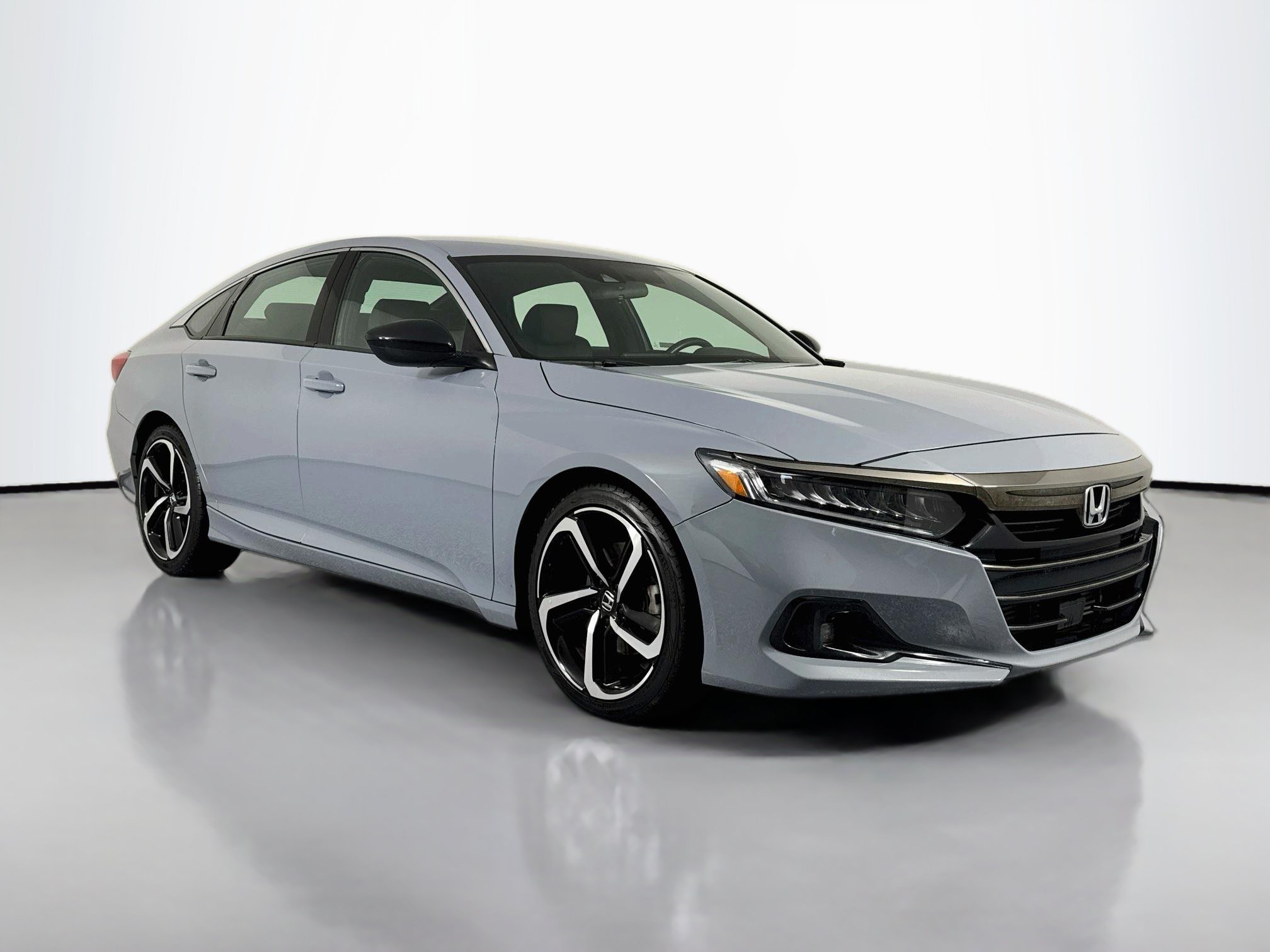 Certified 2022 Honda Accord Sport image 3