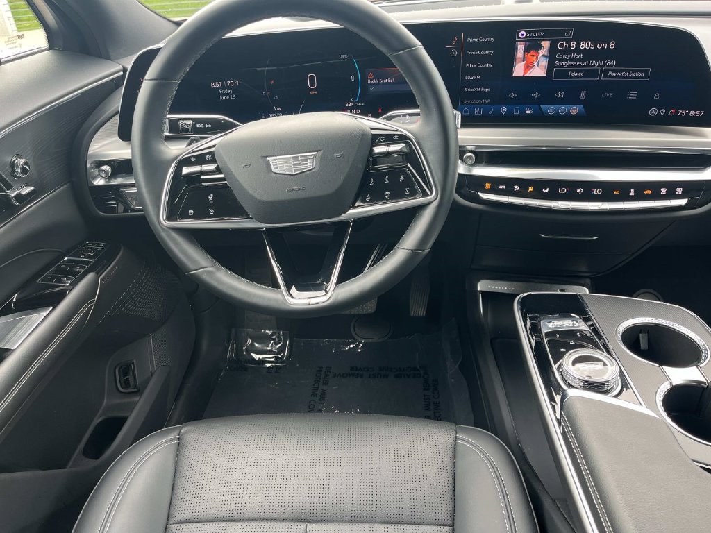 Certified 2024 Cadillac Lyriq Sport AWD/4WD image 13