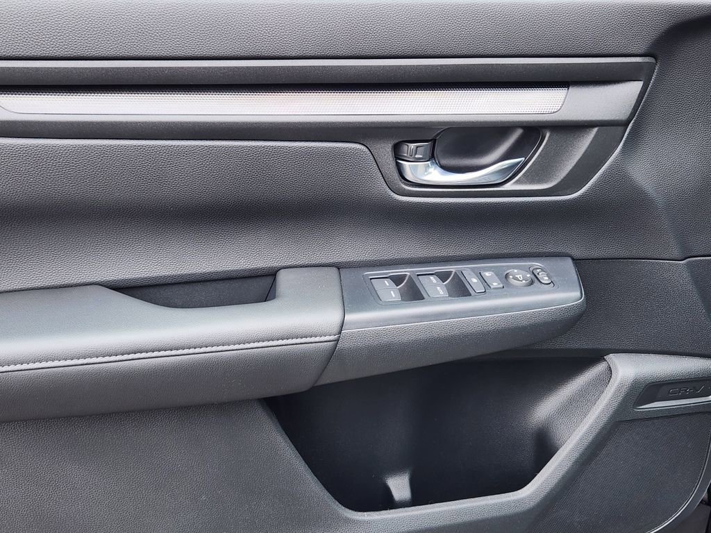 Used 2025 Honda CR-V EX image 14