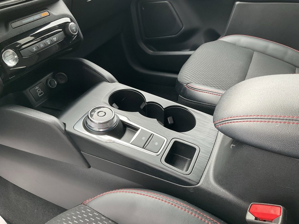 Used 2025 Ford Escape ST-Line w/ Tech Pack #1 image 14