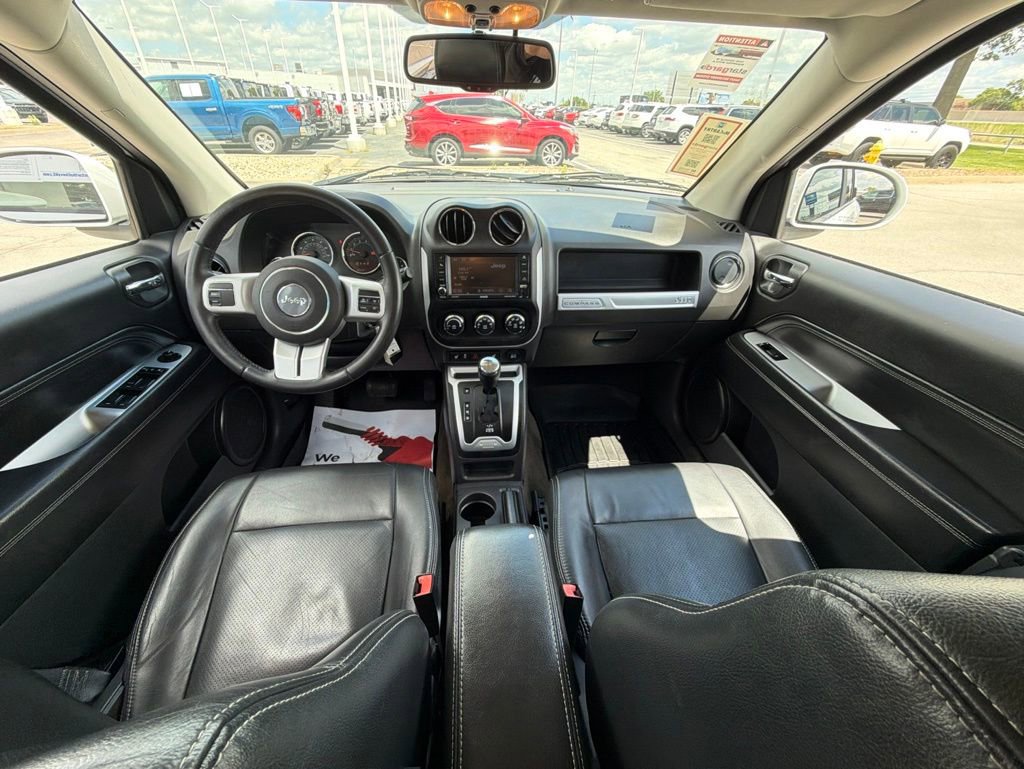Used 2016 Jeep Compass High Altitude AWD/4WD image 13