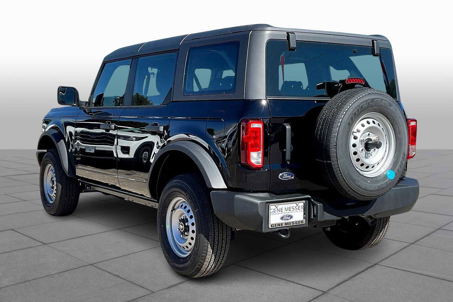 New 2025 Ford Bronco Base image 12