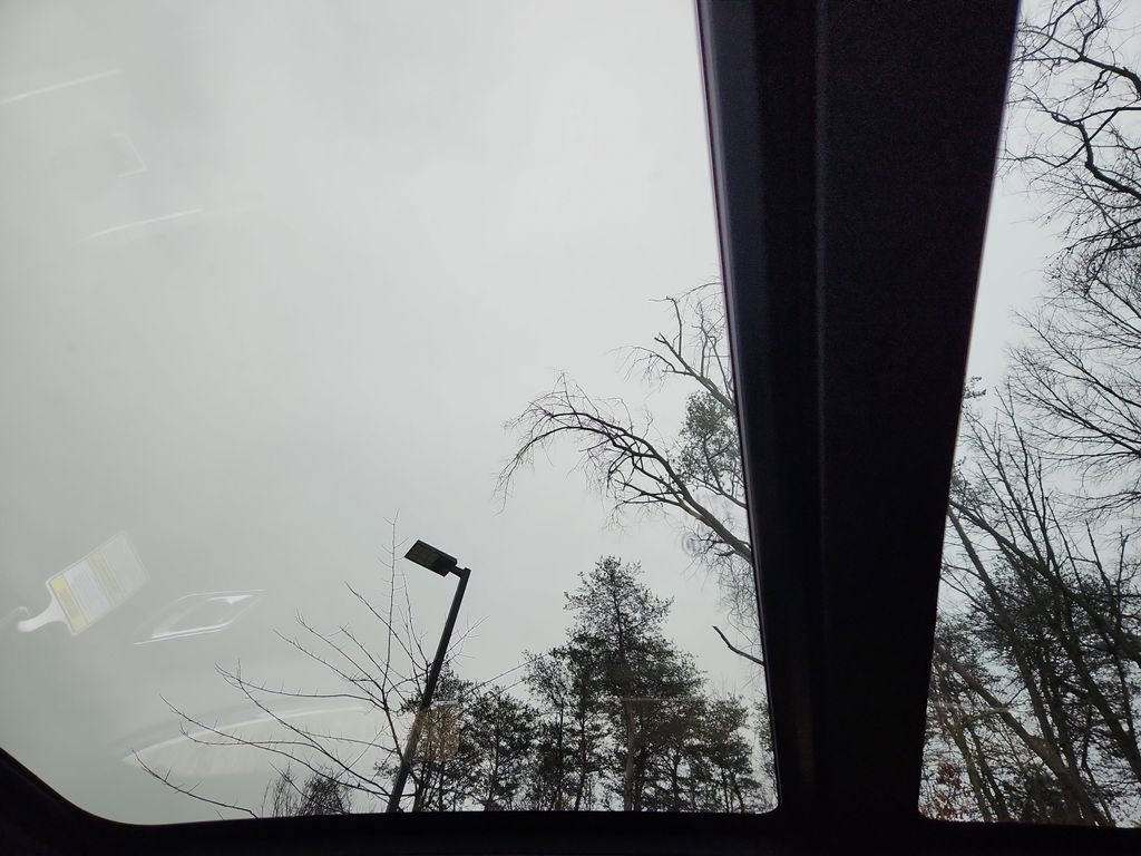 Used 2026 Land Rover Range Rover Velar Dynamic SE image 26