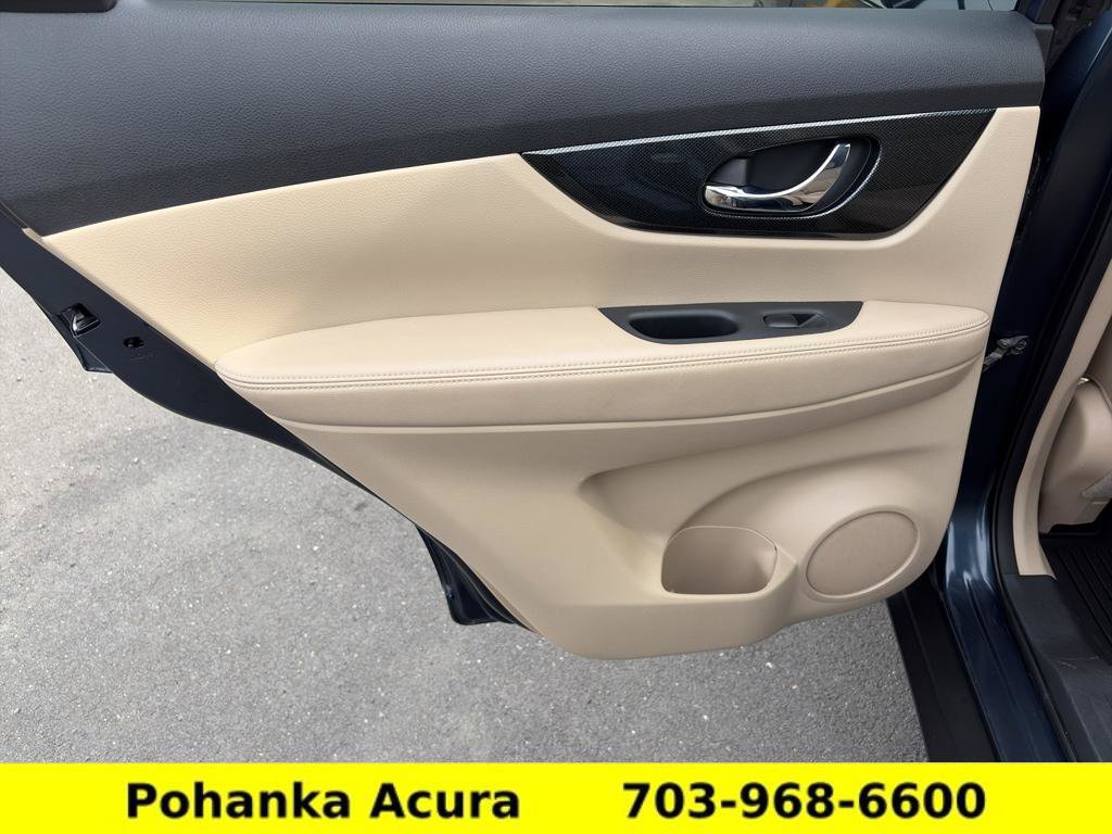 Used 2016 Nissan Rogue SL w/ SL Premium Package AWD/4WD image 27