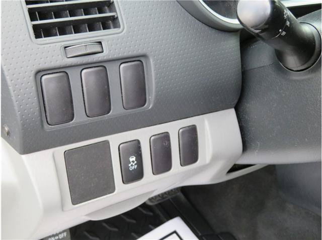 Used 2015 Toyota Tacoma 2WD Access Cab image 9