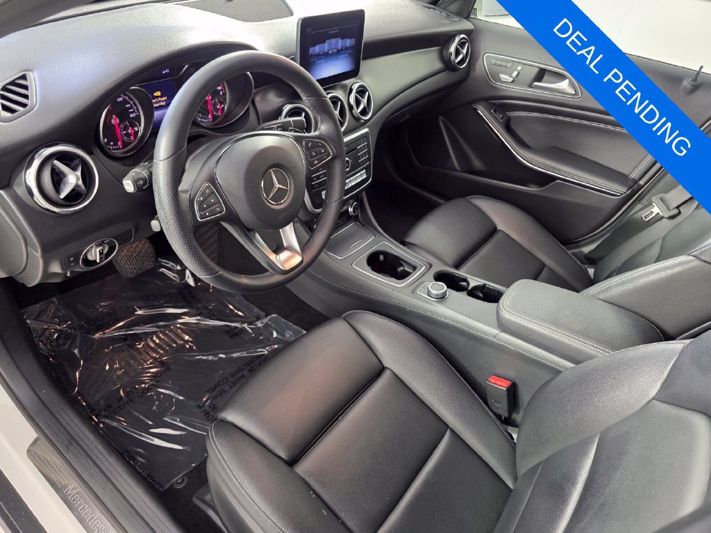 Used 2020 Mercedes-Benz GLA 250 4MATIC image 10
