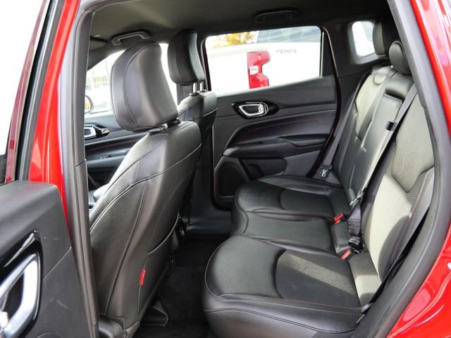 Used 2024 Jeep Compass Trailhawk AWD/4WD image 11