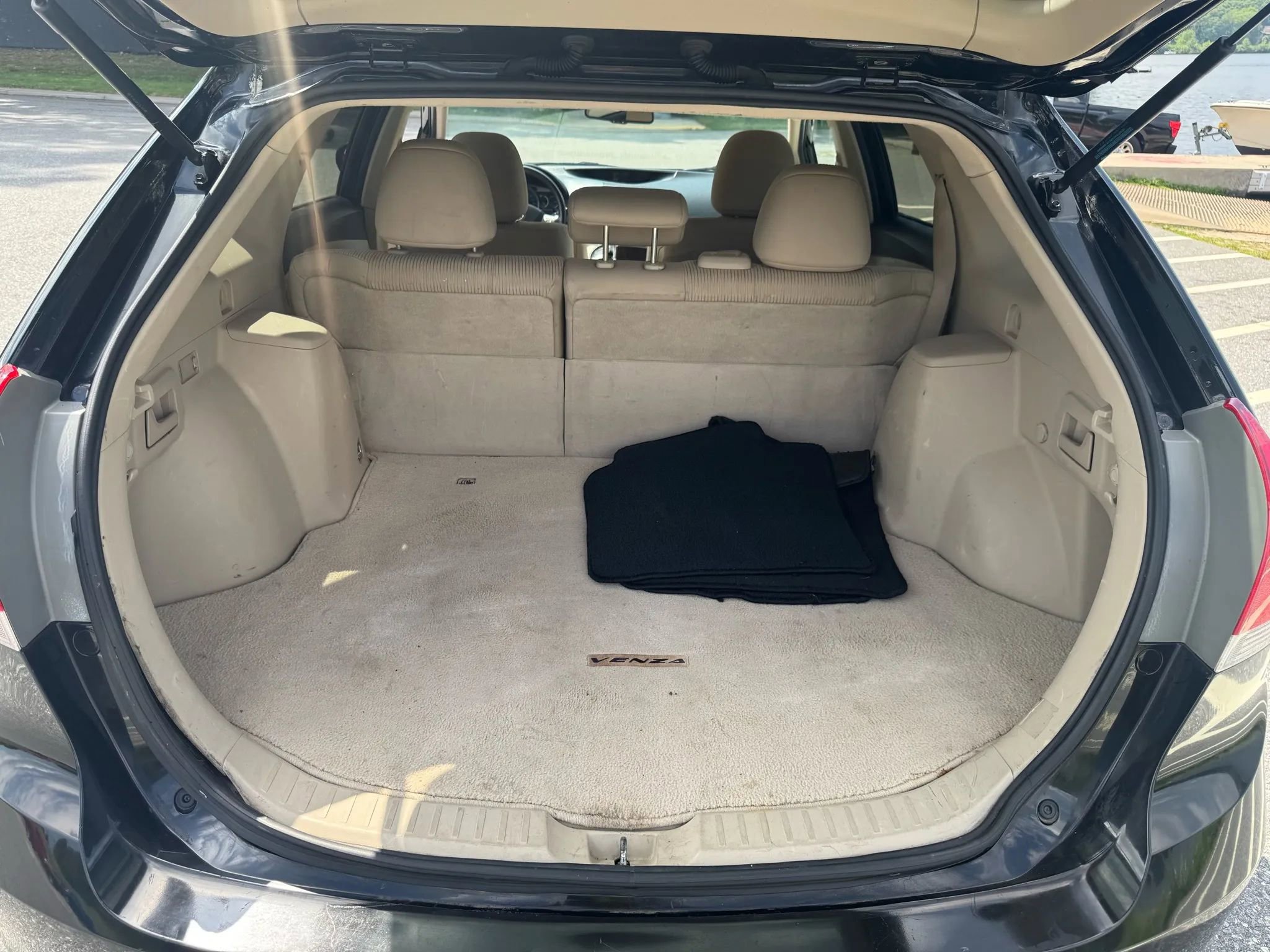 Used 2010 Toyota Venza image 15