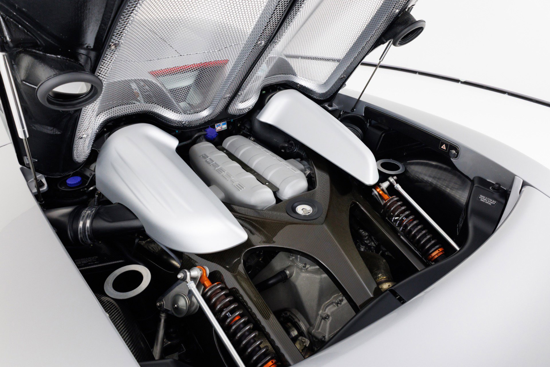 Used 2004 Porsche Carrera GT RWD image 53