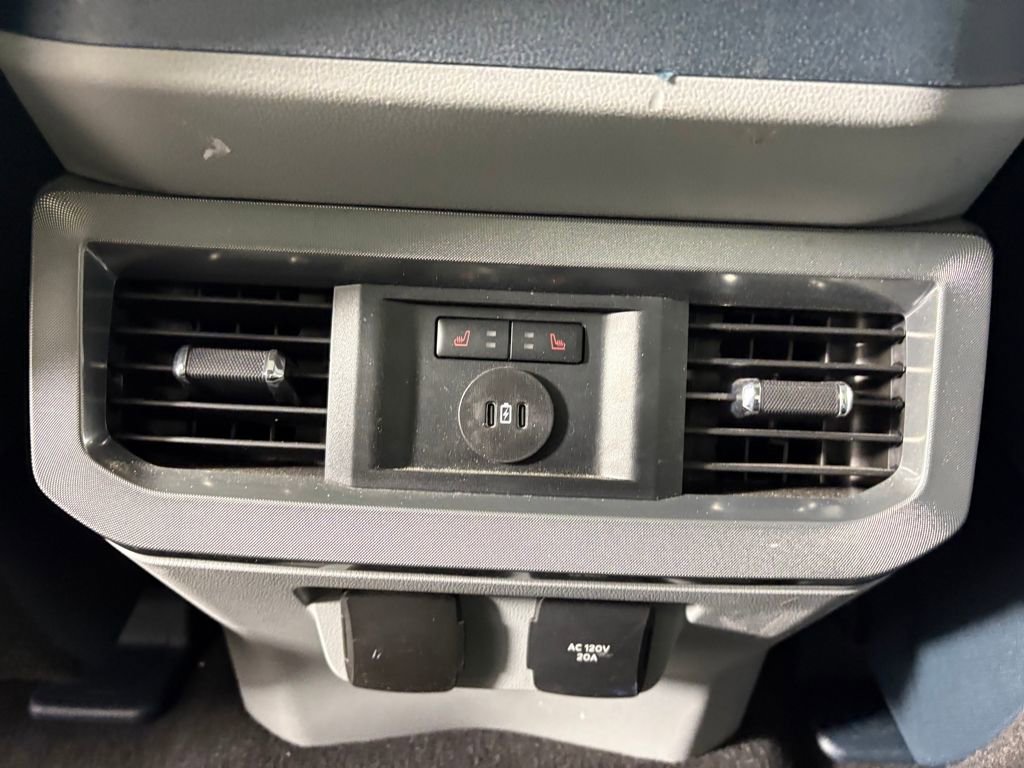 Certified 2024 Ford F350 Limited w/ FX4 Off-Road Package image 29