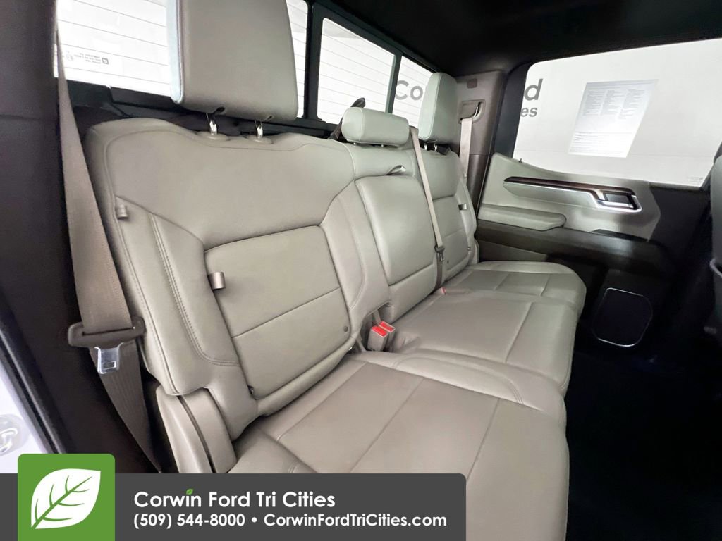 Used 2022 GMC Sierra 1500 SLT w/ SLT Premium Plus Package image 16