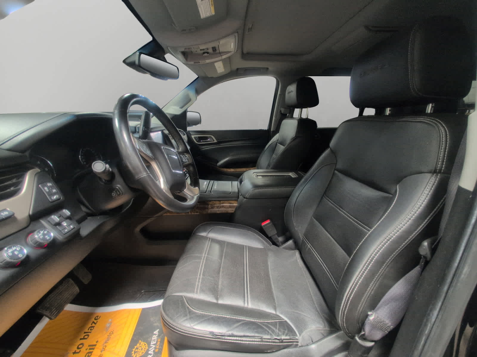 Used 2016 GMC Yukon XL Denali w/ Open Road Package image 9