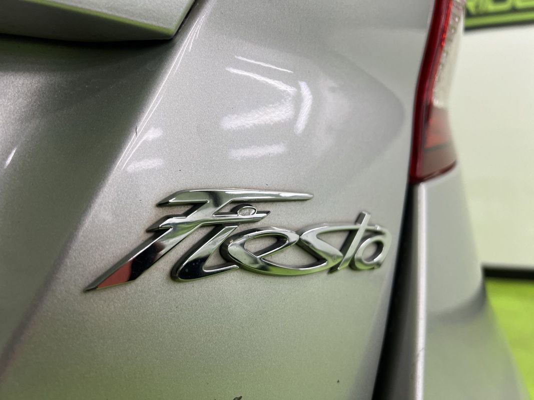 Used 2011 Ford Fiesta SE w/ 203A Rapid Spec Order Code image 13