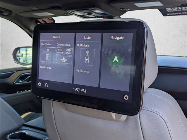 Used 2021 GMC Yukon SLT w/ SLT Premium Package image 24