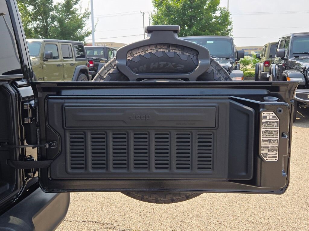 New 2025 Jeep Wrangler Sport S image 18