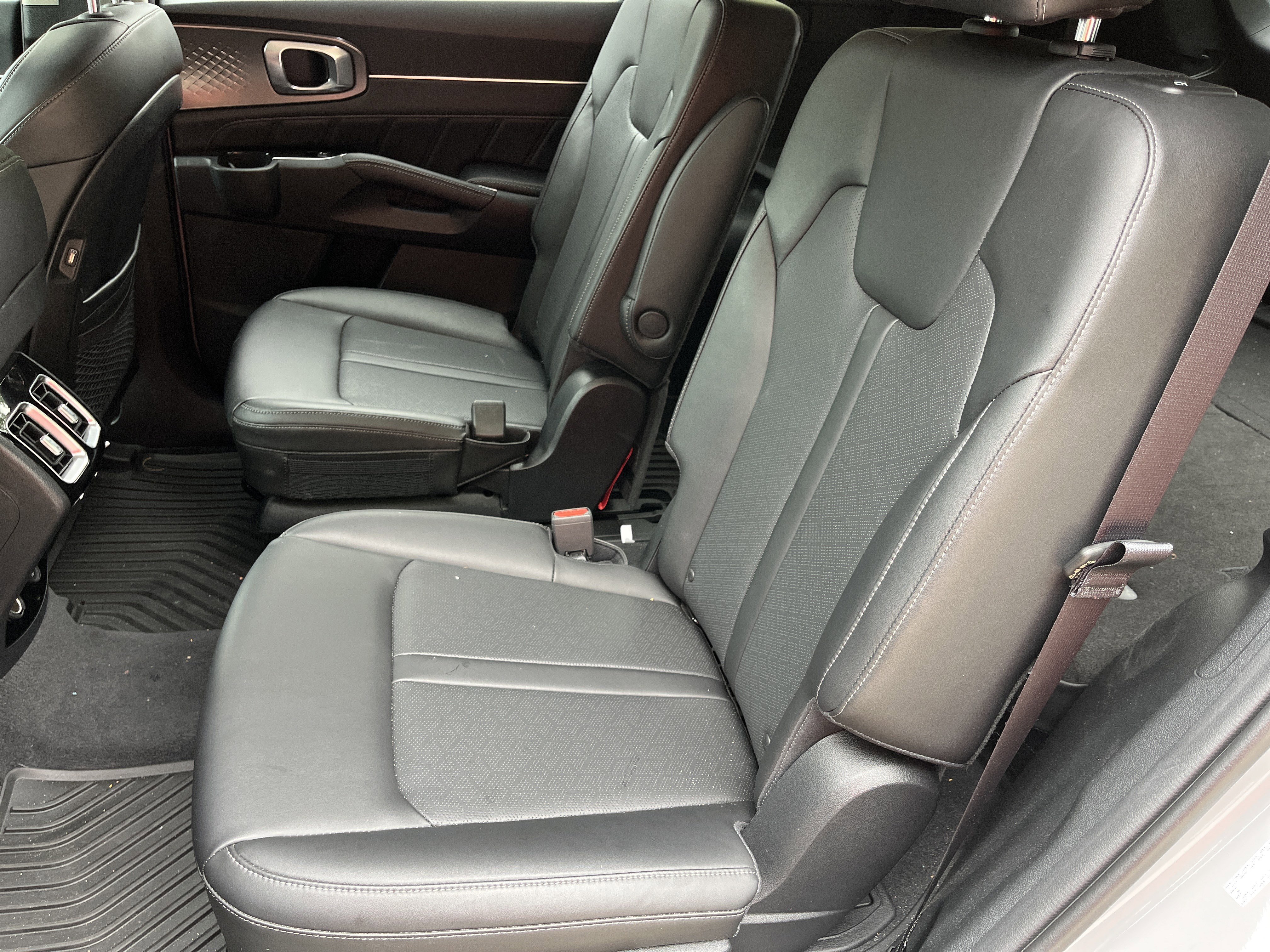 Used 2023 Kia Sorento SX AWD/4WD image 20