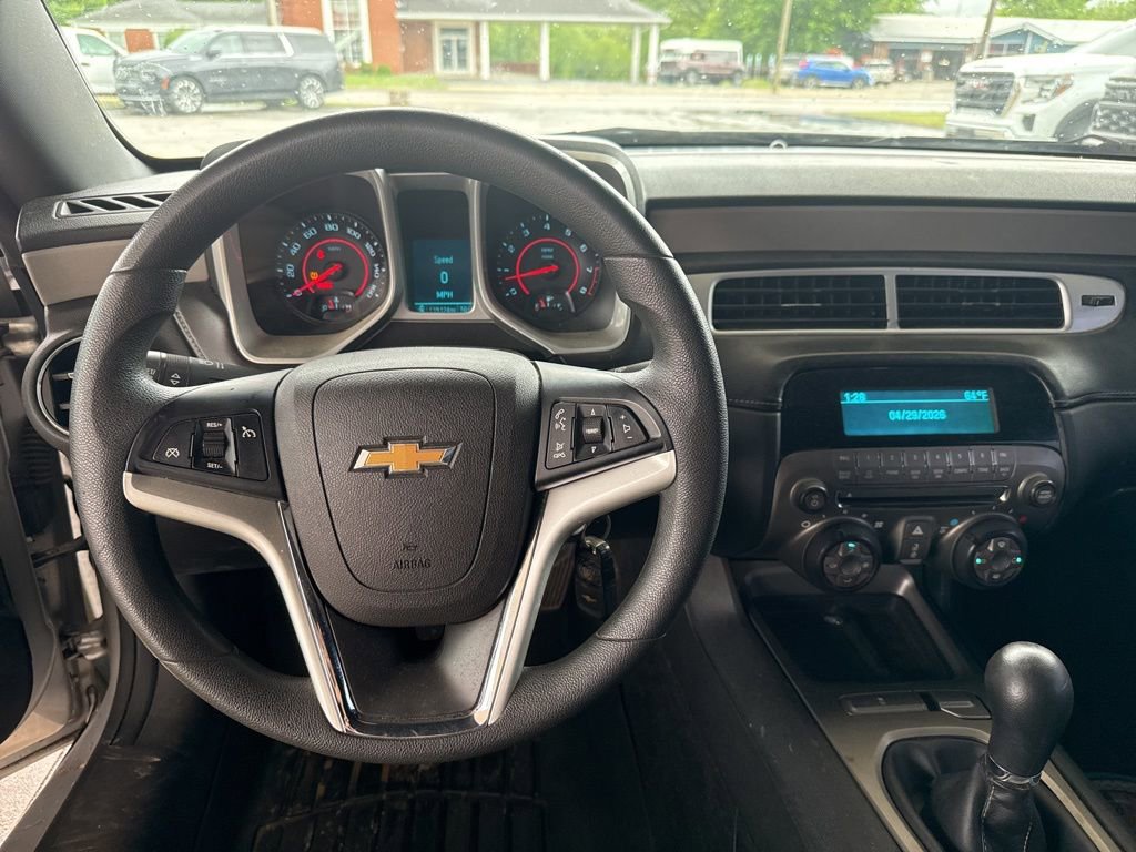 Used 2014 Chevrolet Camaro LS RWD image 7