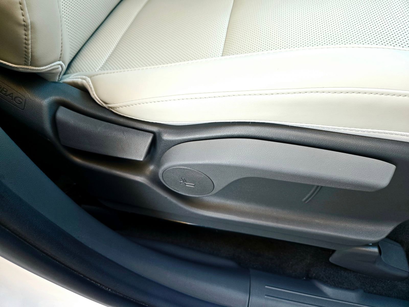 Used 2024 Hyundai Santa Fe SEL image 26