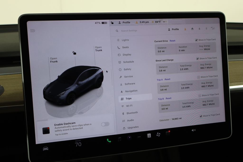 Used 2023 Tesla Model Y 2WD image 41