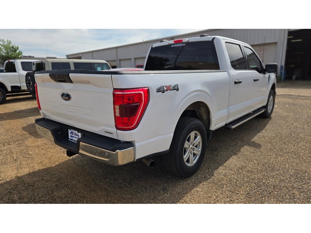Used 2025 Chevrolet Silverado 2500 LT w/ Convenience Package AWD/4WD image 8