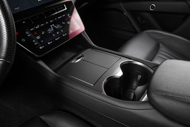 Used 2024 Maserati Grecale GT image 31