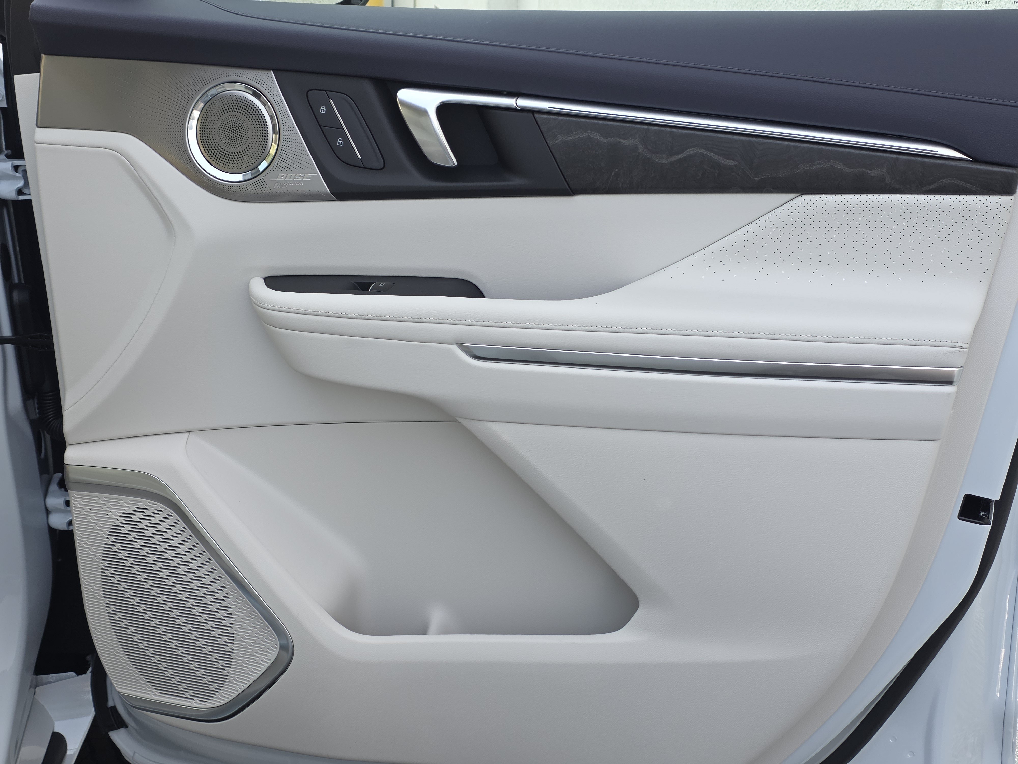 New 2027 Buick Enclave Avenir FWD image 53