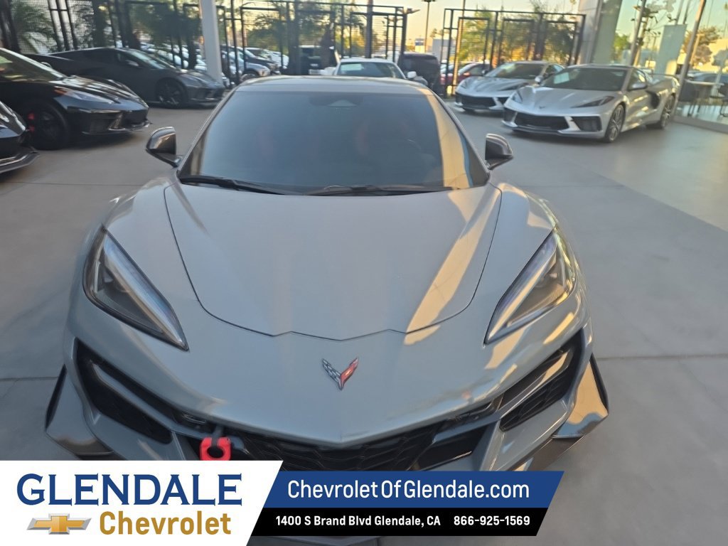 Used 2024 Chevrolet Corvette Z06 w/ Z07 Performance Package RWD image 11