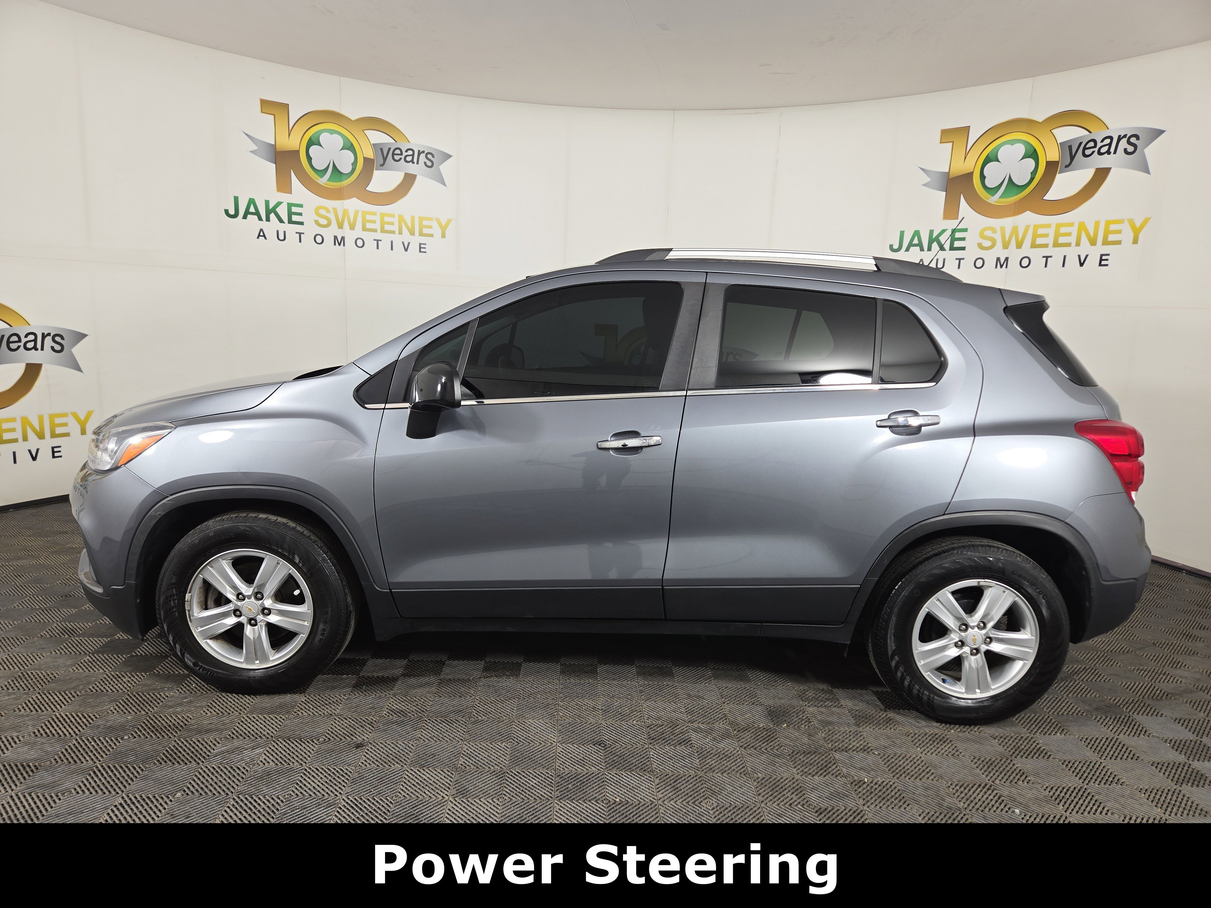Used 2019 Chevrolet Trax LT w/ LT Convenience Package image 6