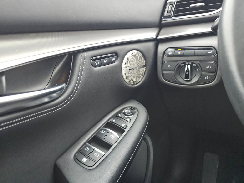 Certified 2023 INFINITI QX55 Essential image 32