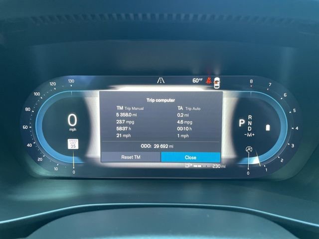 Certified 2023 Volvo XC40 B5 Plus w/ Protection Package Premier AWD/4WD image 18