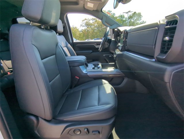 Certified 2024 Chevrolet Silverado 2500 LTZ w/ LTZ Plus Package image 28