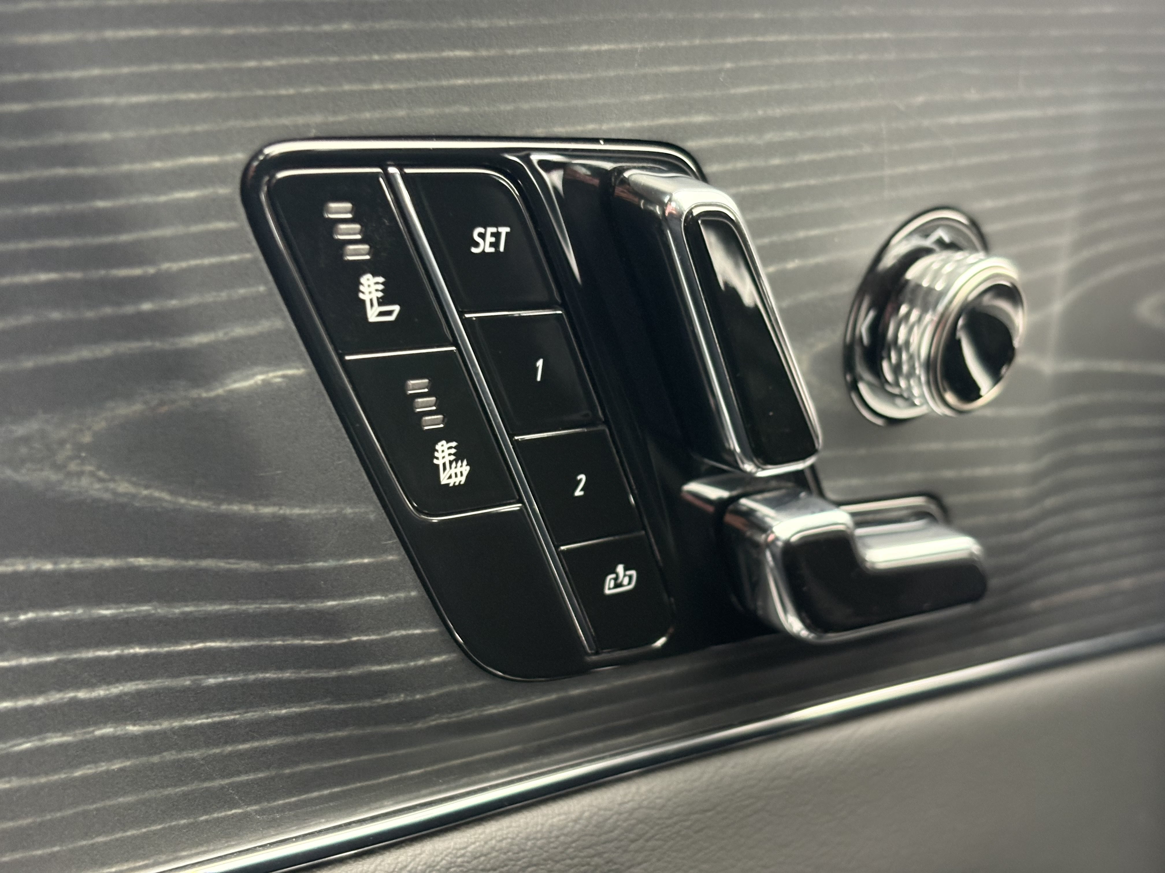 Certified 2024 Cadillac Lyriq Sport AWD/4WD image 19
