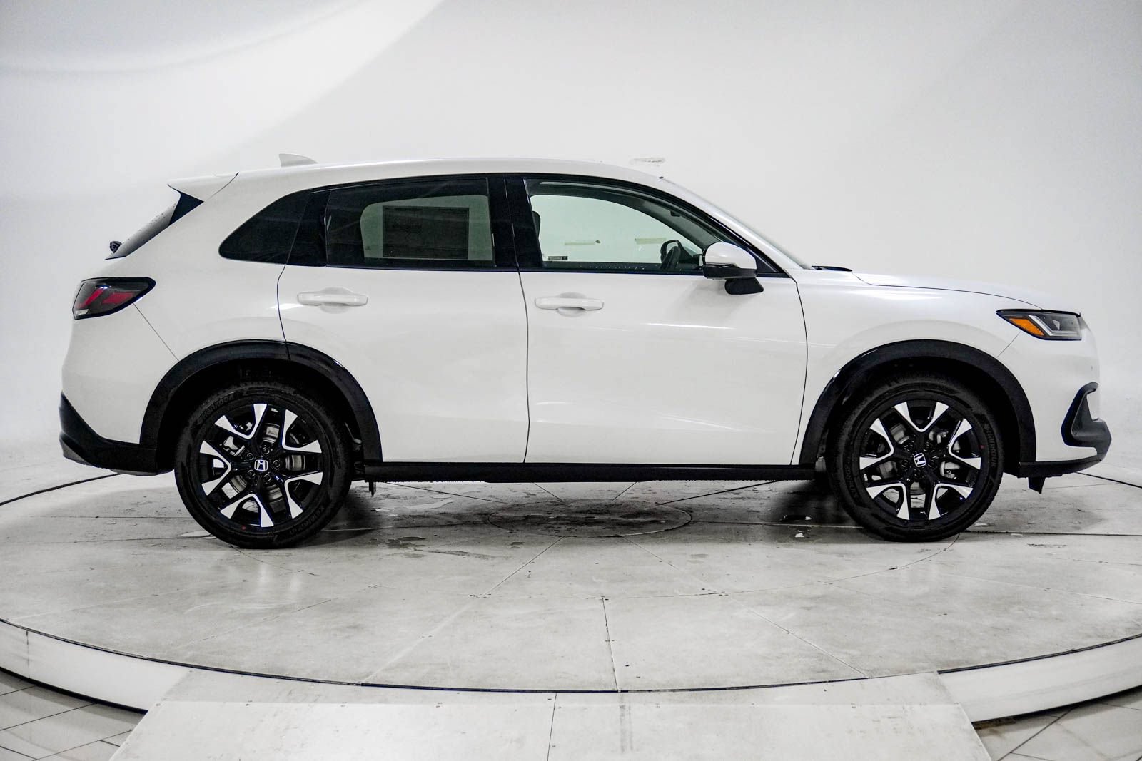 New 2027 Honda HR-V EX-L image 11