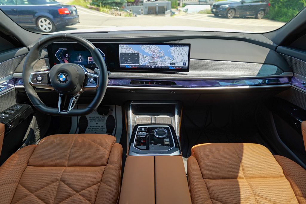 Used 2024 BMW 740i xDrive w/ Premium Package 2 AWD/4WD image 42