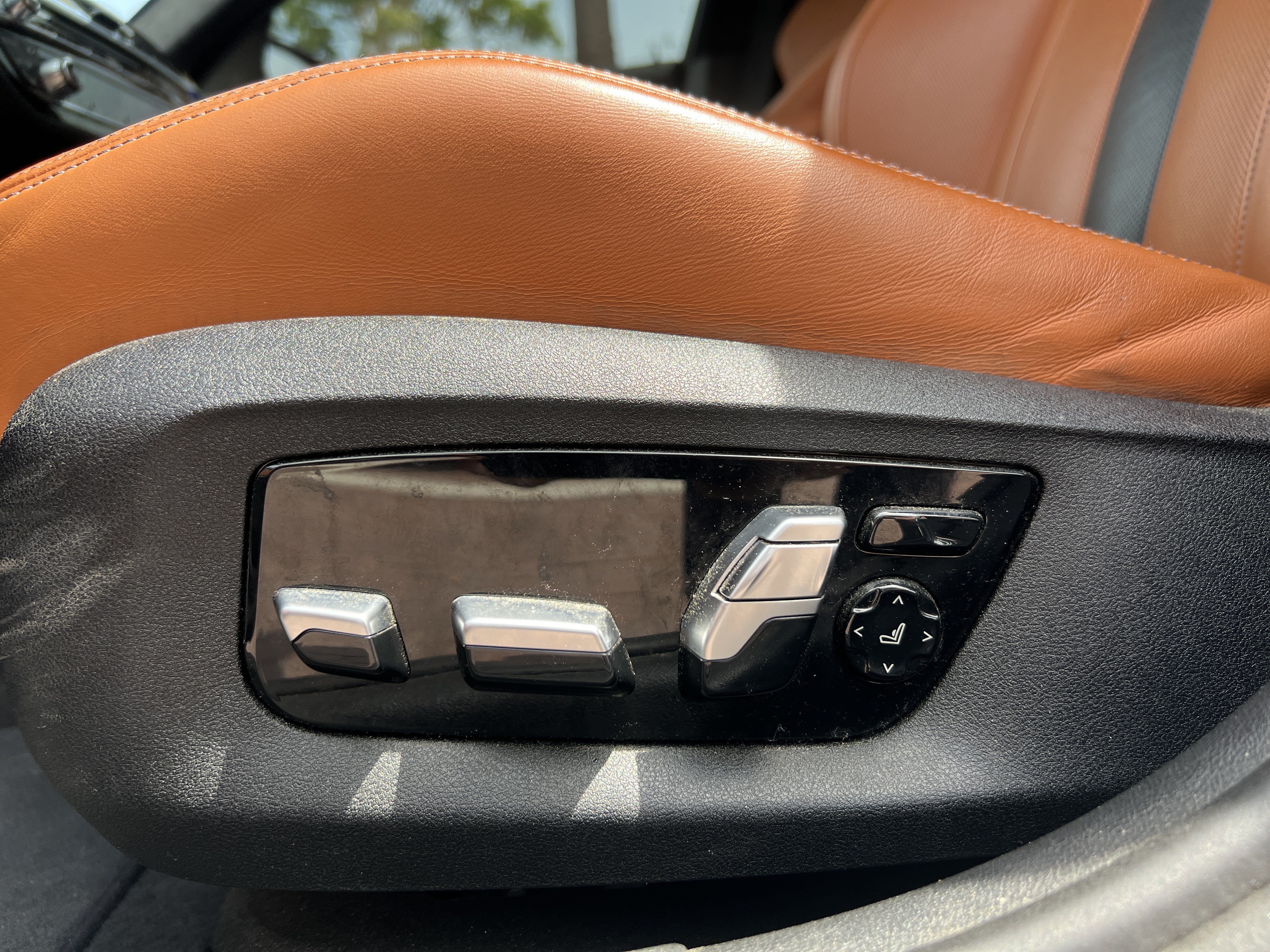 Used 2019 BMW M5 w/ Executive Package AWD/4WD image 37