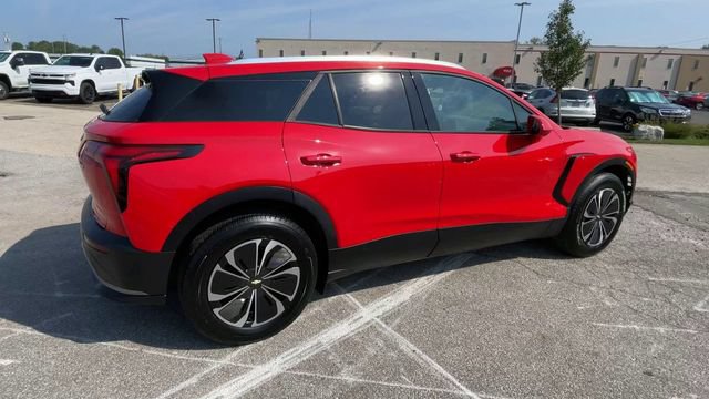 Used 2024 Chevrolet Blazer EV LT AWD/4WD image 2