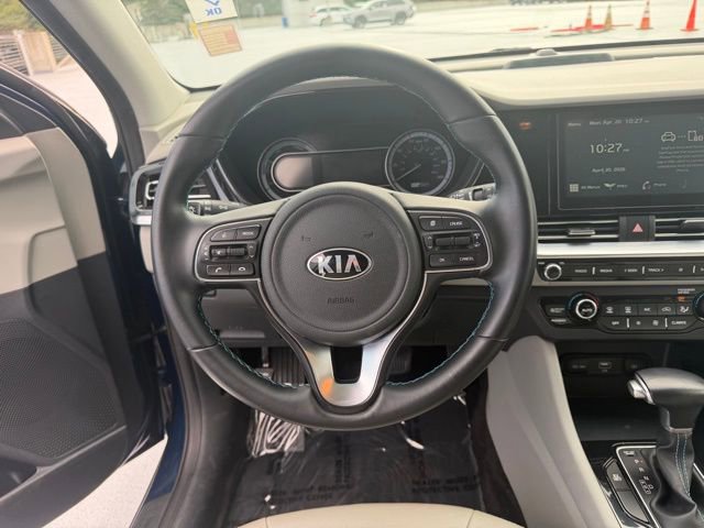 Used 2020 Kia Niro LXS FWD image 14