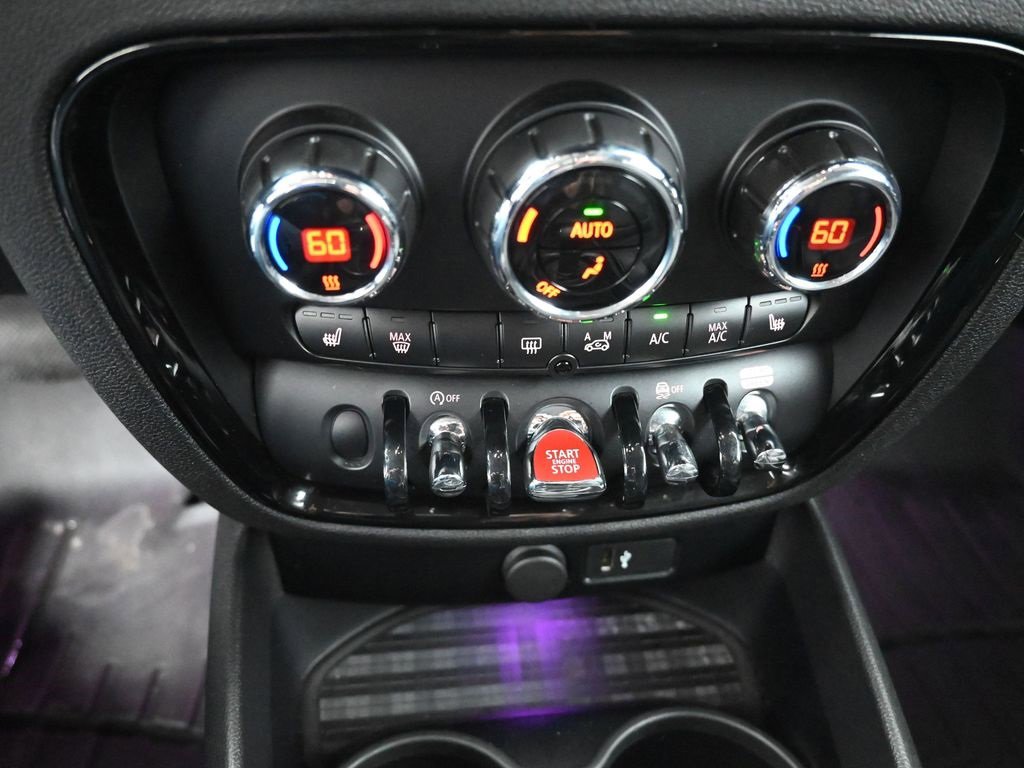 Used 2020 MINI Cooper Clubman S w/ Storage Package image 4