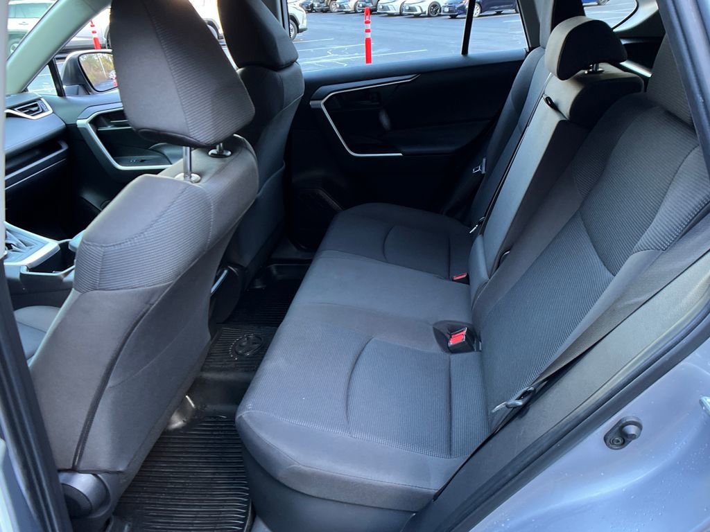Used 2022 Toyota RAV4 LE image 20