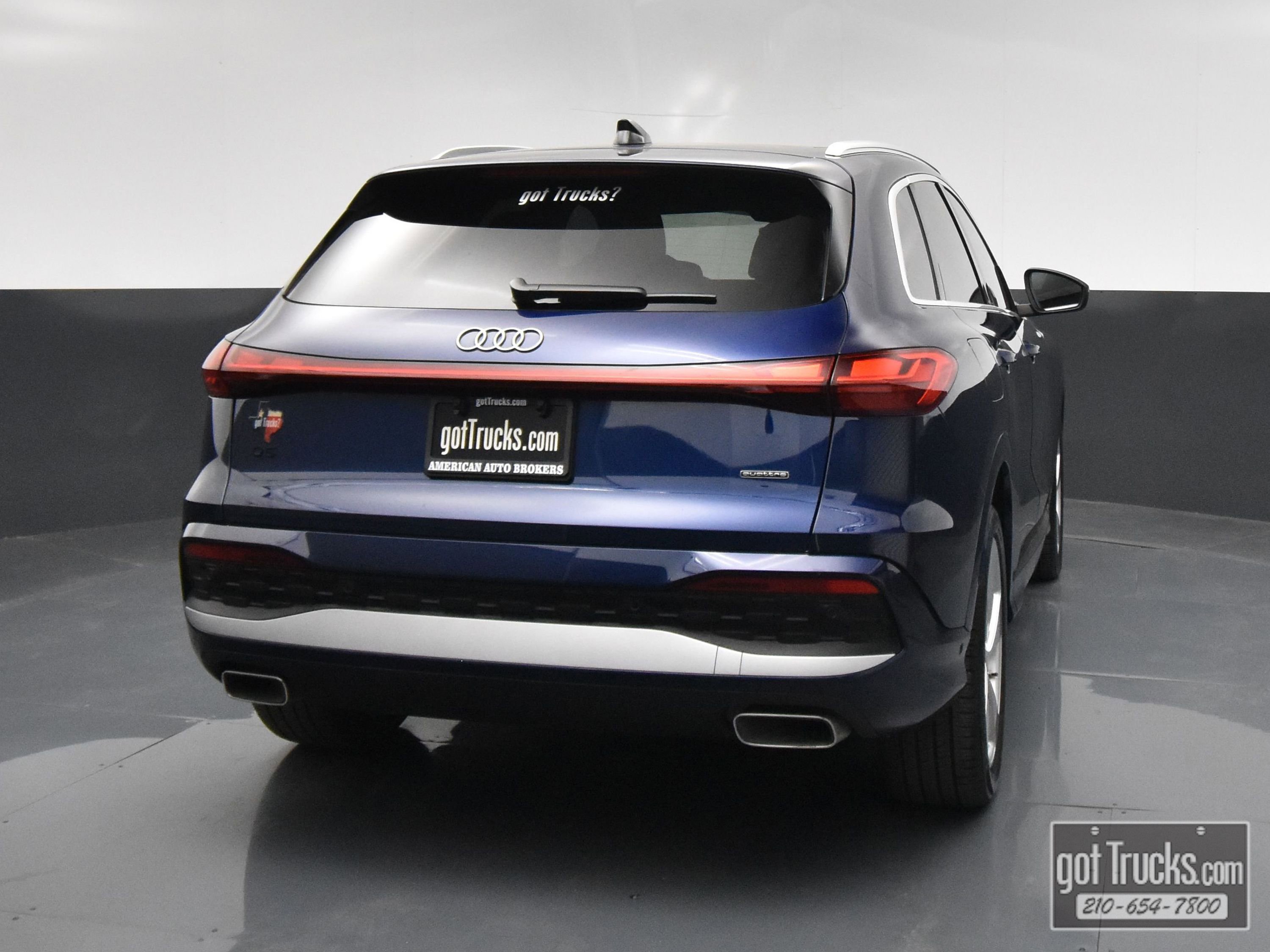 Used 2025 Audi Q5 Prestige image 6