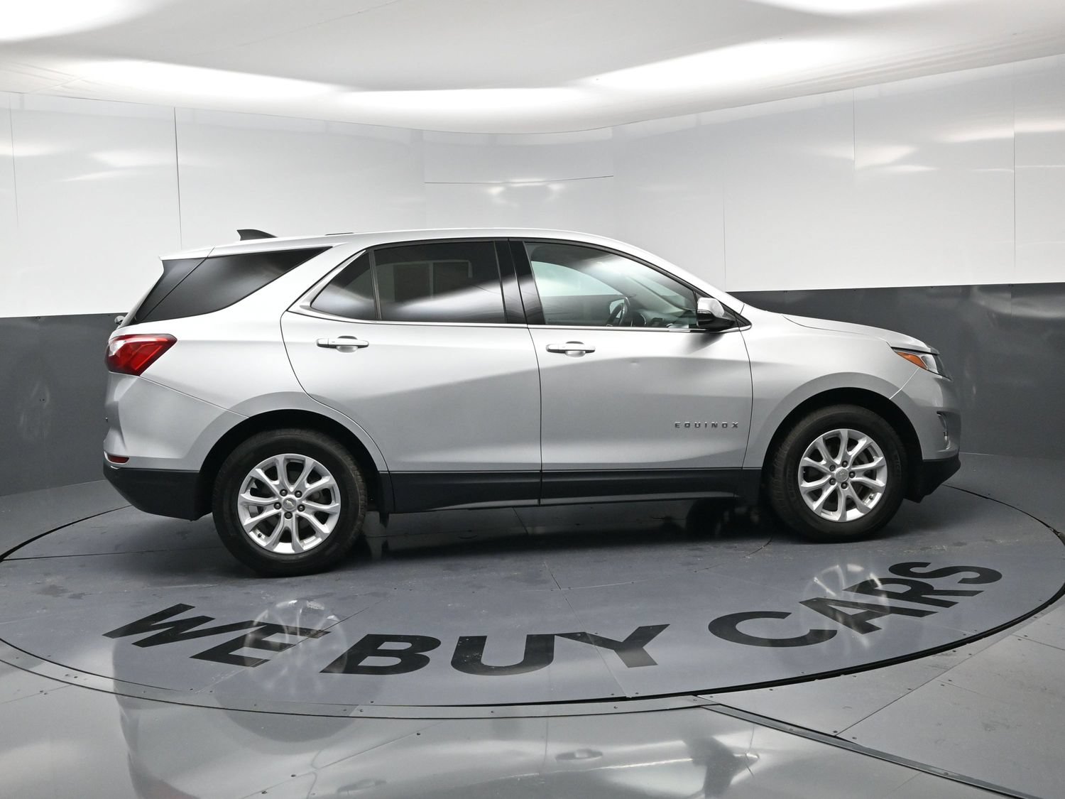 Used 2019 Chevrolet Equinox LT FWD image 10