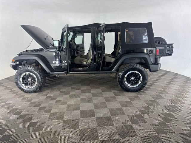 Used 2009 Jeep Wrangler Unlimited X AWD/4WD image 11