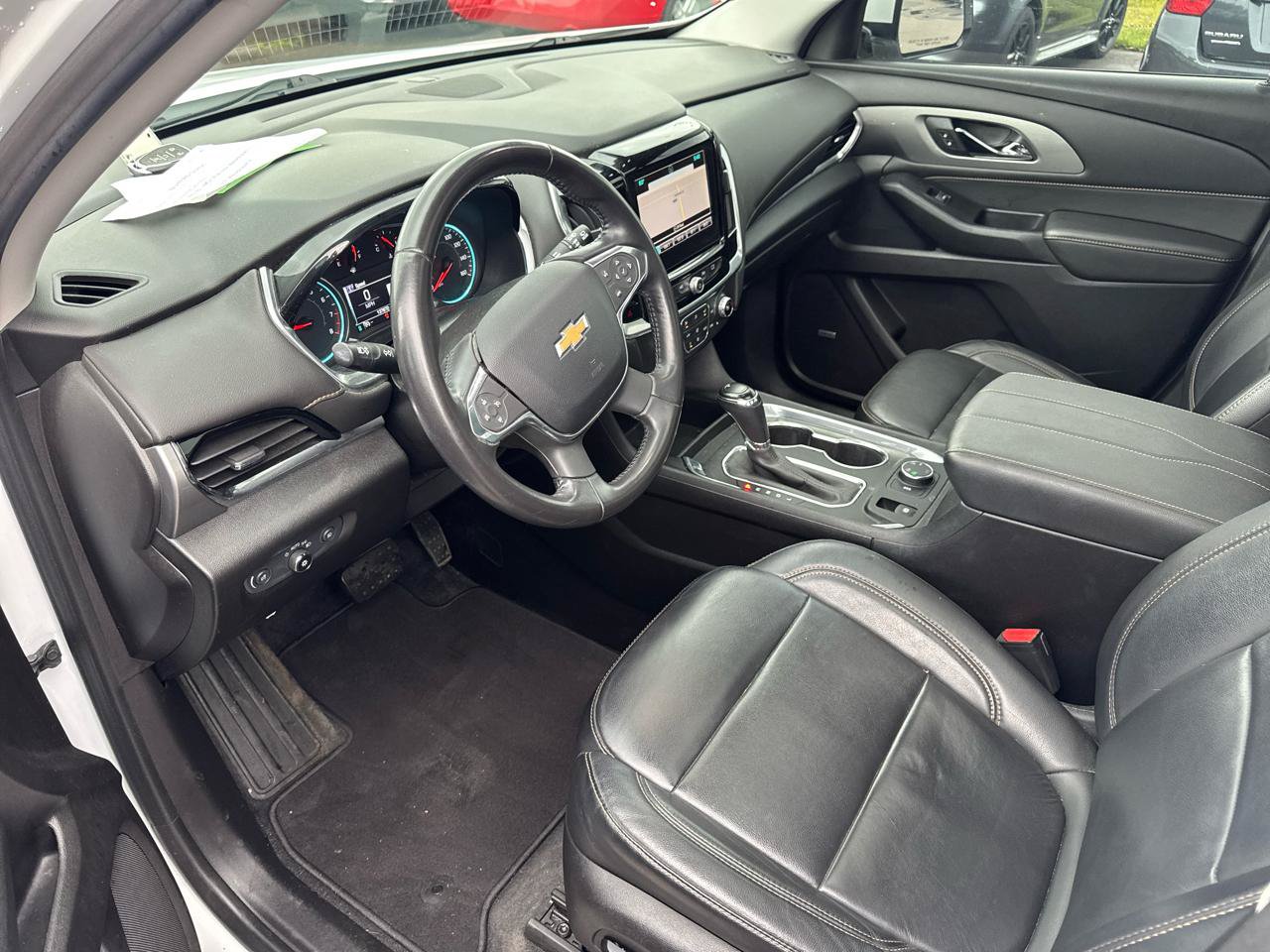 Used 2019 Chevrolet Traverse LT w/ LT Premium Package AWD/4WD image 9