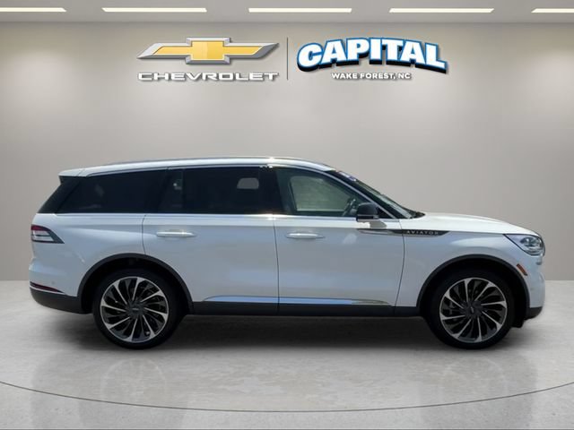 Used 2023 Lincoln Aviator Reserve w/ Equipment Group 201A AWD/4WD image 6
