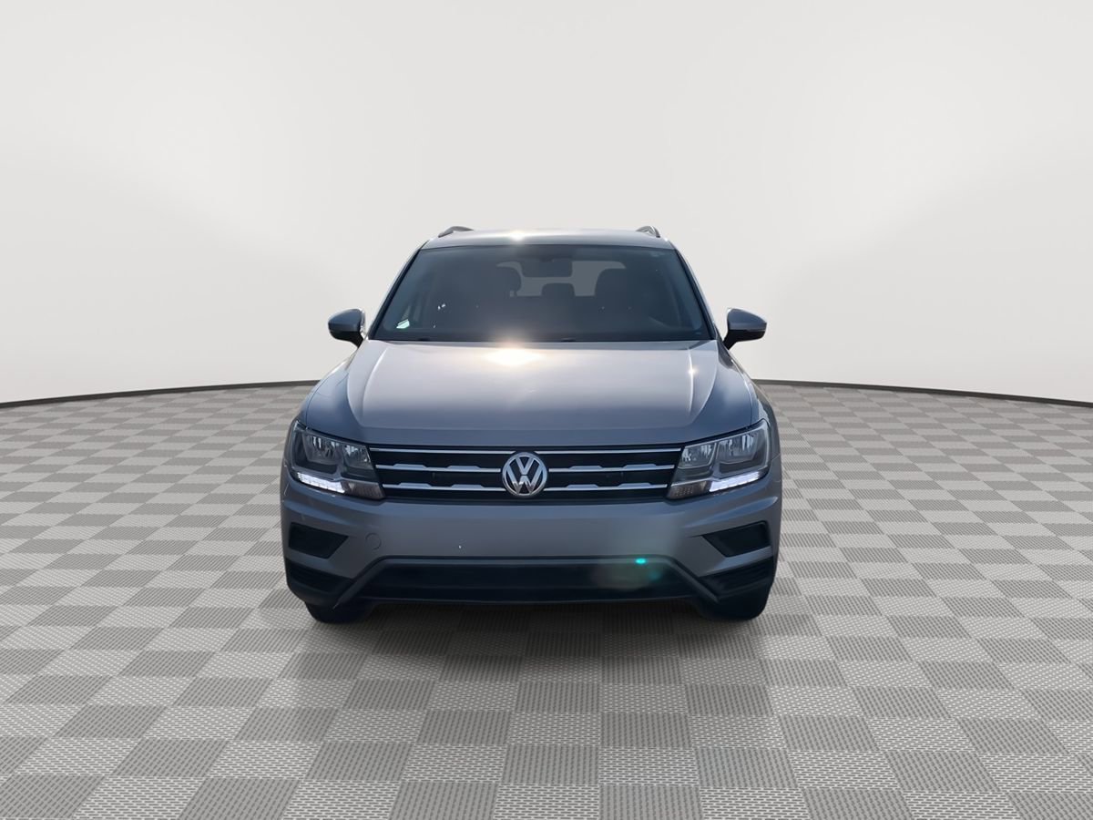 Used 2021 Volkswagen Tiguan SE AWD/4WD image 2
