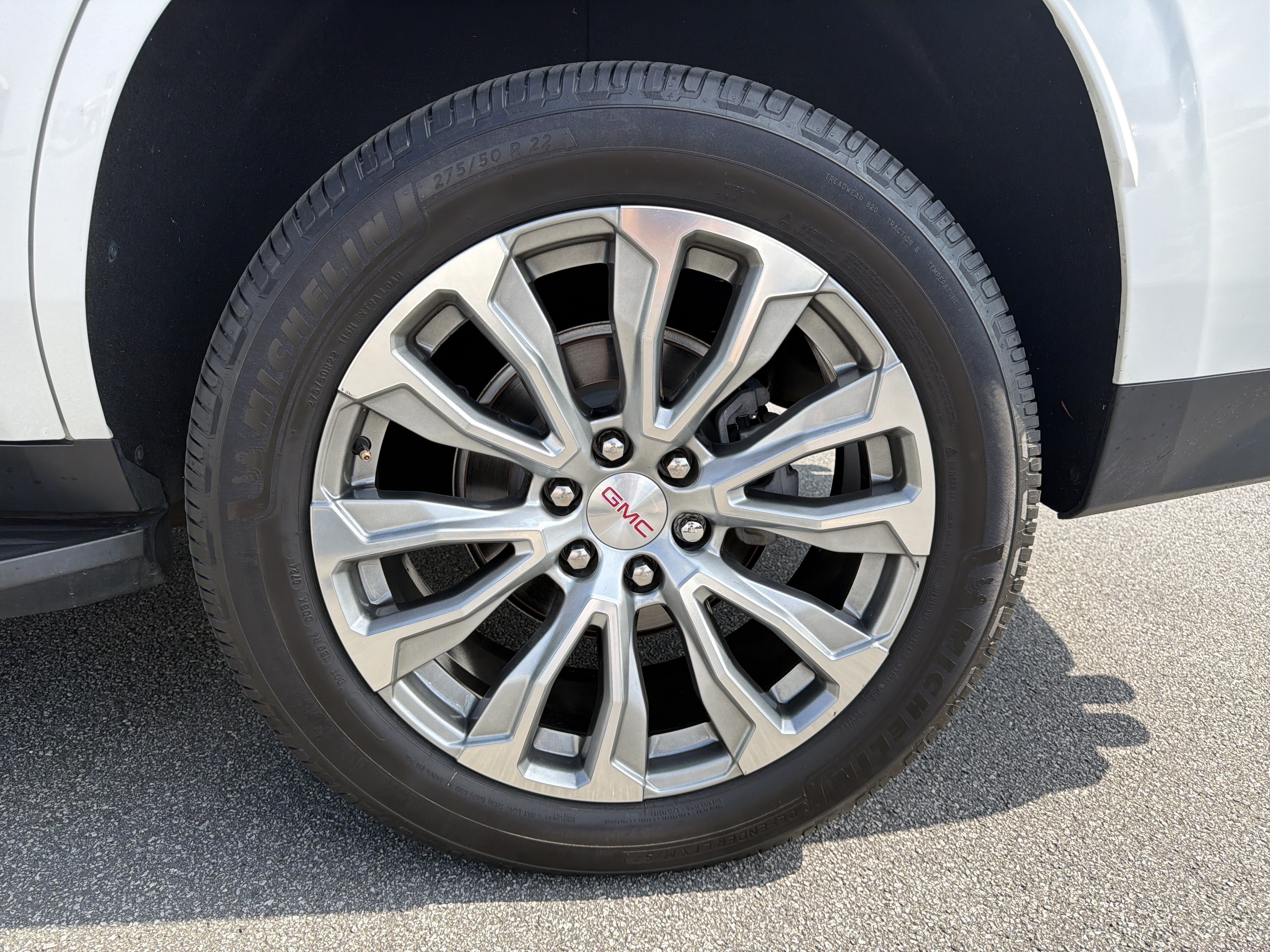 Used 2021 GMC Yukon Denali AWD/4WD image 24
