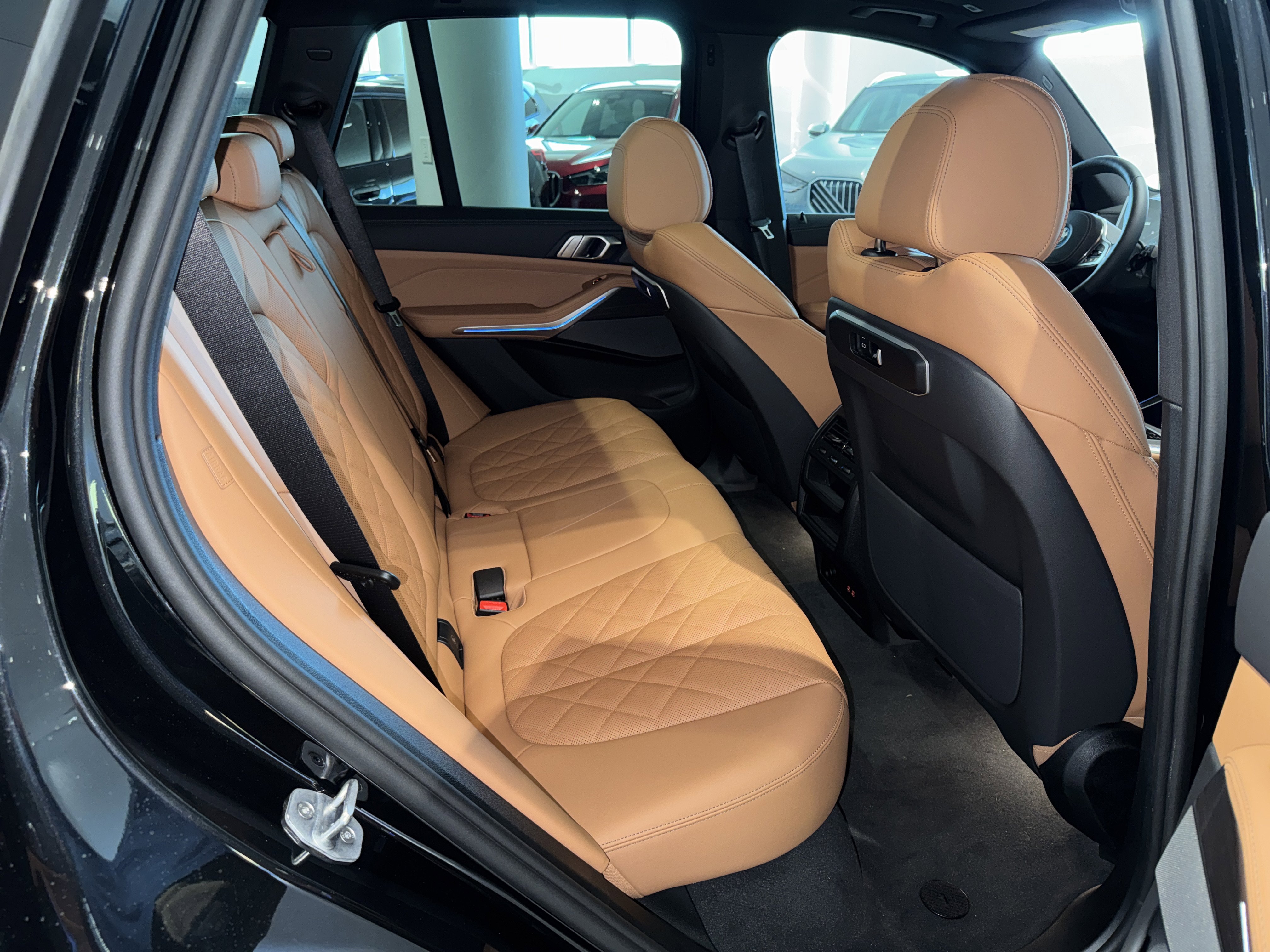 New 2026 BMW X5 xDrive50e w/ M Sport Package image 11