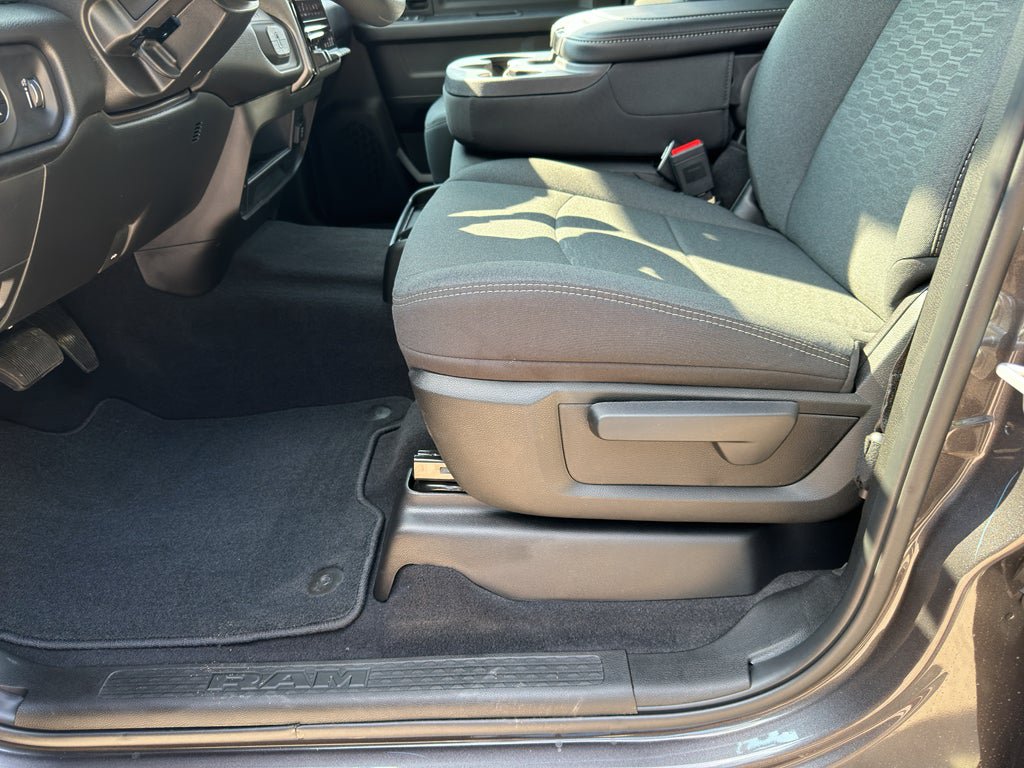 New 2026 RAM 2500 Tradesman AWD/4WD image 12