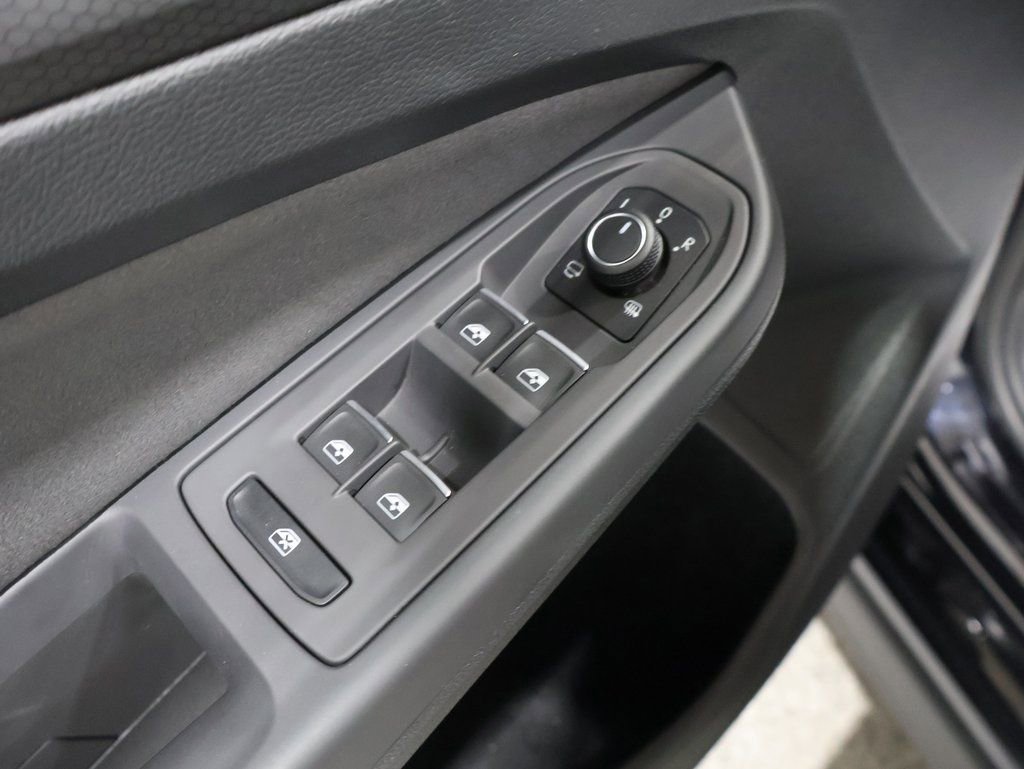 Used 2024 Volkswagen GTI SE image 13